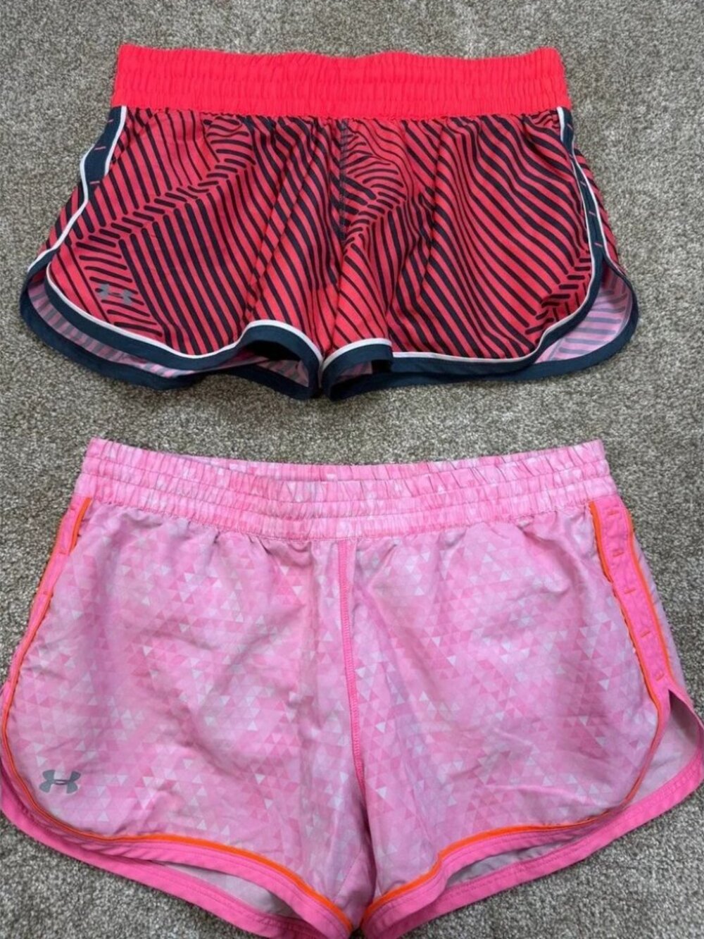 Under Armour HeatGear Womens Running Shorts Bundle Red Pink Small Gym Workout S